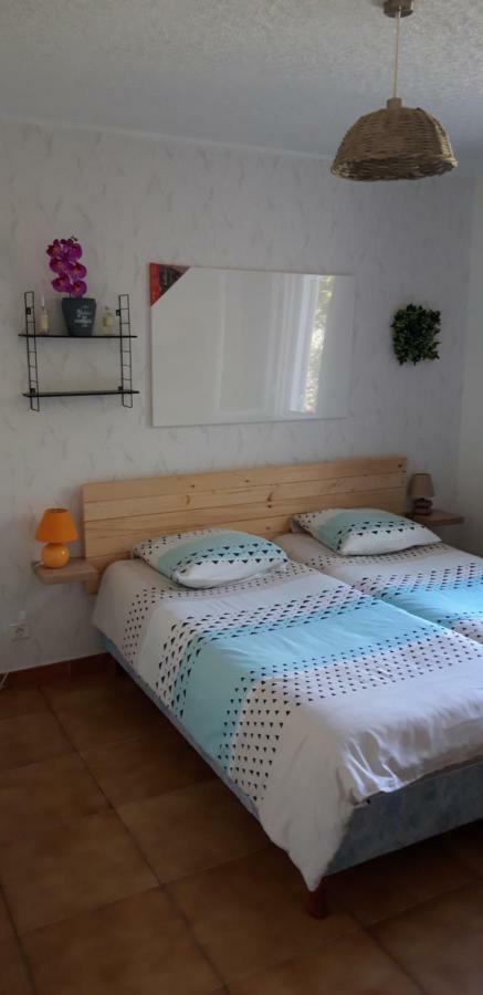 Le Flamant Rose Bed and Breakfast Salin-de-Giraud Exterior foto